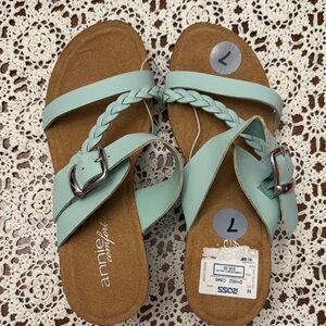 Annie Comfort Sandals  New With Tags